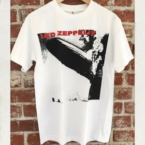 LED ZEPPELIN BLACK AND WHITE RED LETTER GRAPHIC WHITE TSHIRT